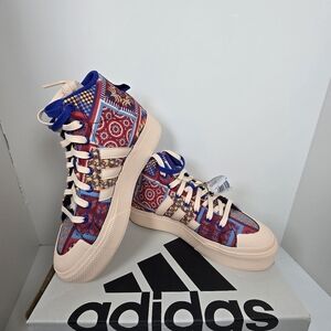 Adidas Womens Bravada 2.0 Mid Platform Skate Sneakers Athletic Style Sz 8 Nwt